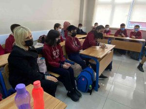 Aldoğan; "Alanında Başarılı Olmuş Kişileri Öğrencilerle Buluşturmak İstiyoruz"