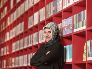 Hilal Çorbacıoğlu’ndan Ebeveynler İçin Rehber Bir Kitap: “Çocuklara Eşlik Etme Sanatı”