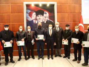 Gümüşhane’de Muhtarlar Sertifikalarını Aldı