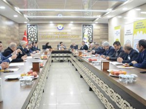 Tatvan’da “Sürdürülebilir Sosyo-eko Kalkınma Stratejisi Eylem Planı” Toplantısı