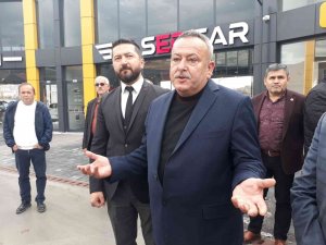 Galericiler Noter Ve Banka Şubesi İstedi