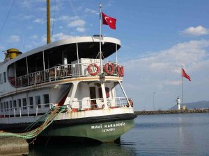 Boğazın Emektarı Meclis Kararıyla Satışa Çıkarılıyor