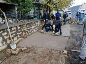 Arapgir’de Kilit Taş Ve Altyapı Çalışmaları Hızlandı