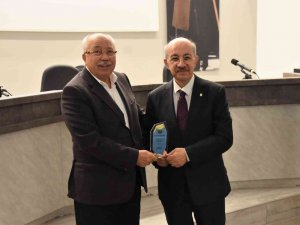 Denizli Osb, ‘Teknik Üniversite’ İçin İ̇tü Eski Rektörü Prof. Dr. Karaca İle Görüştü