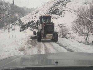 Tunceli’de 20 Köy Yolu Ulaşıma Kapandı