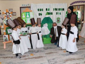 Hakkarili Minikler Mevlâna Haftasını Kutladı