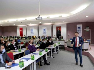 Eso’dan Stratejik Şirket Yönetimi Ve İ̇ş Zekâsı Konferansı