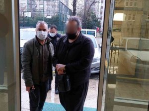 Siber Polisi Çocuk Müstehcen Görüntü Ve Fotoğraflarını Koleksiyon Yapan Şahsı Gözaltına Aldı