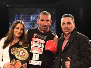 Fırat Arslan, Kıtalararası Şampiyonluğu’nu Kazandı