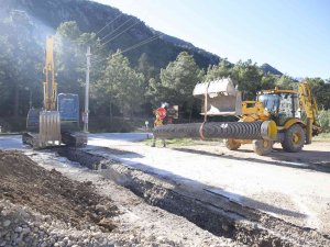 Üç İlçede 3 Bin 150 Metre Drenaj Hattı Çalışması