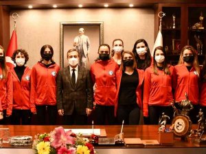 Başkan Ataç’tan Tepebaşı’nın Sultanları’na Tam Destek