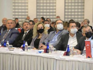 Öztrak: “Ülkemizin En Büyük Avantajı Bursa Gibi Şehirlere Sahip Olmasıdır”
