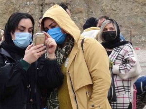Türkiye’ye Günlük Bin İ̇ranlı Turist Geliyor