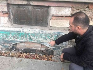 Kuran-ı Kerim Ayetine Büyük Saygısızlık