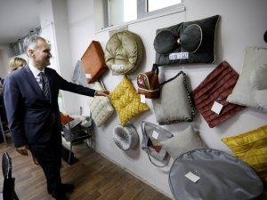 İ̇negöl’de Sanat İ̇nesmek İle Gelişiyor