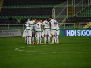 Bursaspor Sahasında Manisa Fk’yı Konuk Edecek