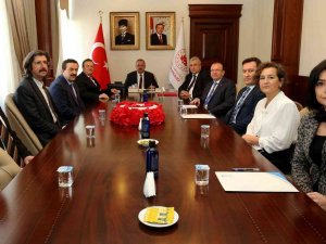 Borsadan Üniversiteye Anatomi Binası