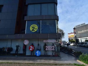 Merter Tekstil Piyasasında Etiketler Dolara Dönüştü