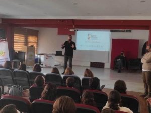 8. Sınıf Öğrencilerine Sınav Teknikleri Anlatıldı