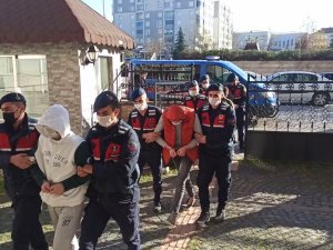 Bafra’da Uyuşturucu Operasyonunda 3 Tutuklama