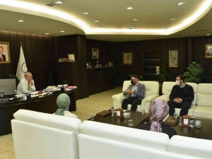 Rektör Ünal’a Gençlik Buluşması Daveti