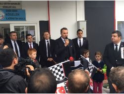 İzmirli Beşiktaşlılar Kınık’ta Okul Onardı