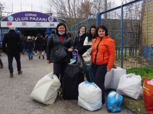 Pazar Esnafı, Bulgarca Yazılarla Müşteri Çekiyor