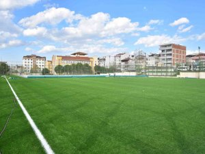 Emek Sahası Sil Baştan