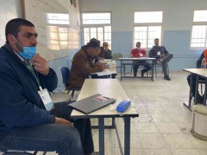 Filistinliler Yerel Seçimlerin İlk Turu İçin Sandık Başında