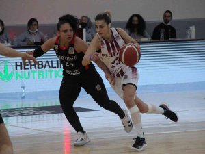 Kbsl: Elazığ İ̇l Özel İ̇dare: 75 - B. Kayseri Basketbol: 92