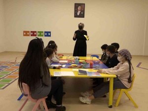 Esenyurtlu Çocuklar Mutlu Çocuk Atölyesi İle Geleceğe ‘Öz’ Güvenle Bakıyor
