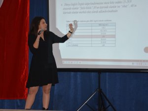 Sağlıklı Yaşam Merkezi Tarafından Bilgilendirme Toplantısı Yapıldı