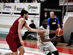 Ing Basketbol Süper Ligi: Aliağa Petkimspor: 80 - Gaziantep Basket: 84