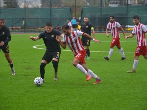 Aliağaspor Fk Evinde Farklı Kazandı