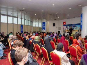350 Bin Okur Kitapla Buluştu