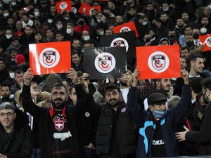 Spor Toto Süper Lig: Gaziantep : 1- Fenerbahçe: 0 (Maç Devam Ediyor)