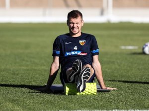 Gavranovic Ve Dimitrios Cezalarını Tamamladı