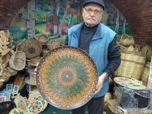 Bu Tepsiyi Servet Verseler De Satmıyor