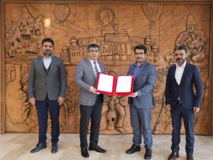 Nevü Ve Memur-sen Arasında Lisansüstü Eğitim Alanında Protokol İmzalandı