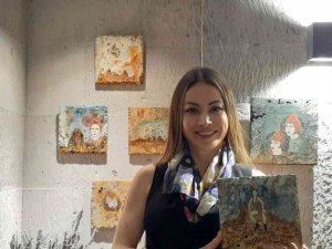 Kapadokya Sevdasını Taşlara Resmetti