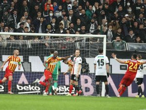 Mame Baba Thiam Gollerine Devam Ediyor
