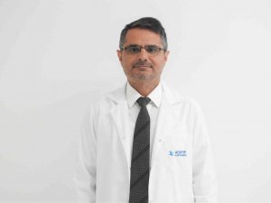 Kulak Burun Boğaz Uzmanı Prof. Dr. Salim Yüce: