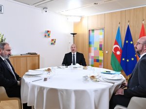 Azerbaycan, Ermenistan Ve Ab Arasındaki Üçlü Toplantı Başladı
