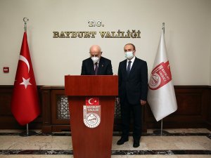 Eski Tbmm Başkanı İ̇smail Kahraman Bayburt Valiliğini Ziyaret Etti