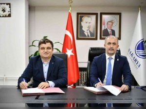 Üniversite Öğrencileri Bu Okulda Deneyim Kazanacak