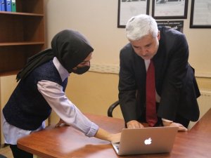 Rektör Şahin: “Tüm İmkanlarımızla Öğrencilerin Emrine Amadeyiz”
