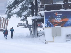 Uludağ’da Yarım Metre Kar Sevinci...bu Yıl Rus Ve Ukraynalı Turist Yağacak