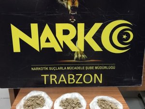 Ayakkabı Tabanına Gizlenmiş 255,68 Gram Eroin Ele Geçirildi