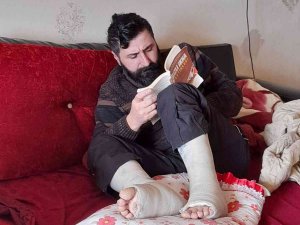 Kazakistan’da Geçirdiği İş Kazasından Sonra Sakat Kalan İşçi, Ameliyatı İçin Mücadele Ediyor