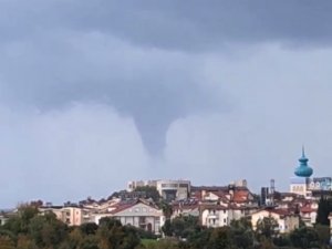 Antalya’da Denizde Dev Hortum Oluştu